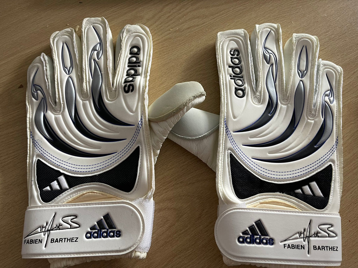 Fabian Barthez Personlised and Signed Goalkeeper Gloves Central