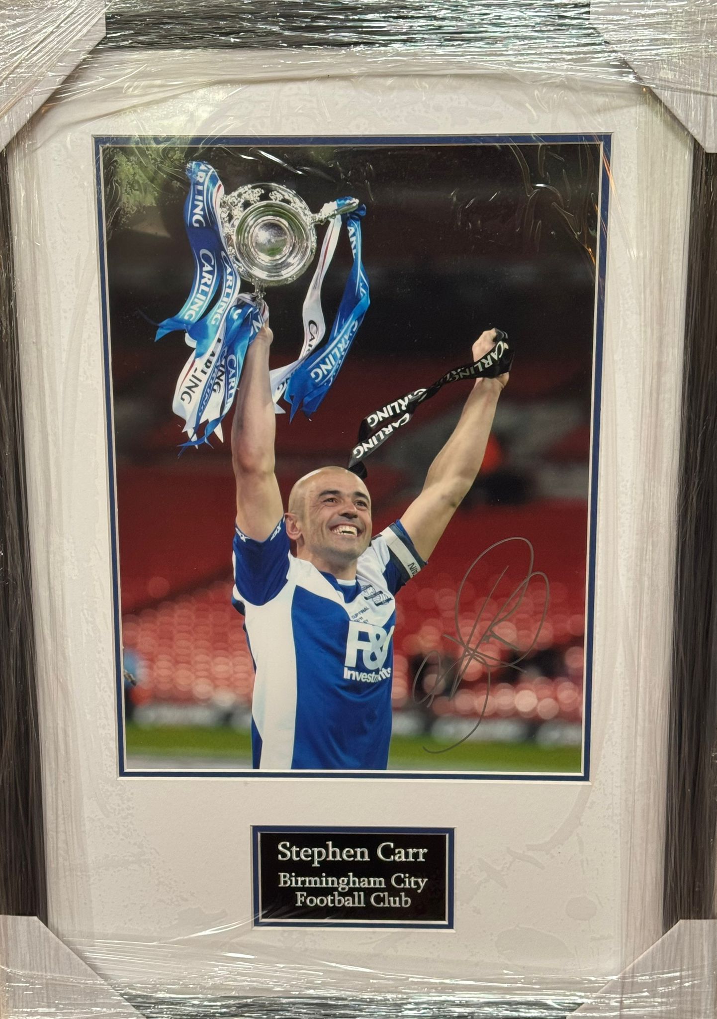Stephen Carr Carling Cup signed Birmingham City frame. On the pitch!