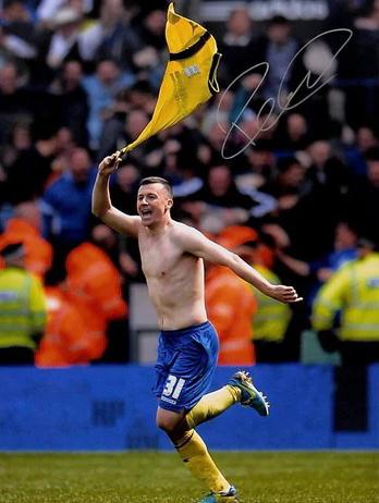 SPECIAL OFFER! Paul Caddis Signed Birmingham City 16 x 12" Photo - FREE SHIPPING