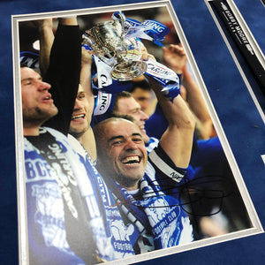 Stephen Carr Carling Cup Final Signed Frame with Executive Box Lanyard - Superb