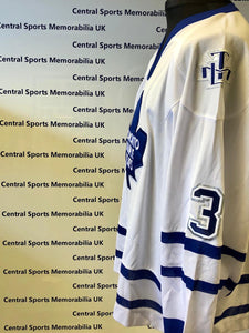 Wade Belak Hand Signed Toronto Maple Leafs Replica Jersey – Central Sports  Memorabilia UK