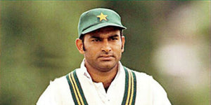 Miniature Signed Cricket Bat: Amir Sohail, Pakistan