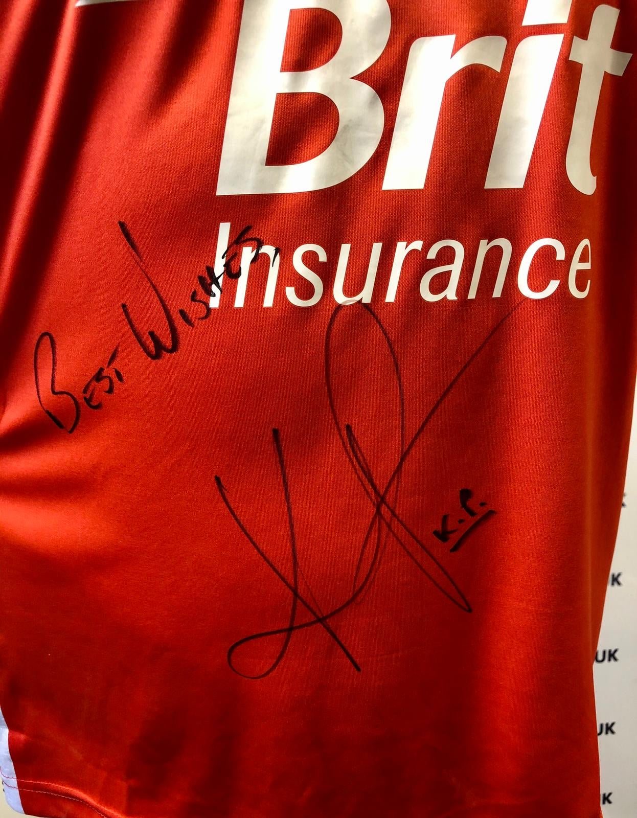 Kevin Pietersen signed England warm up top