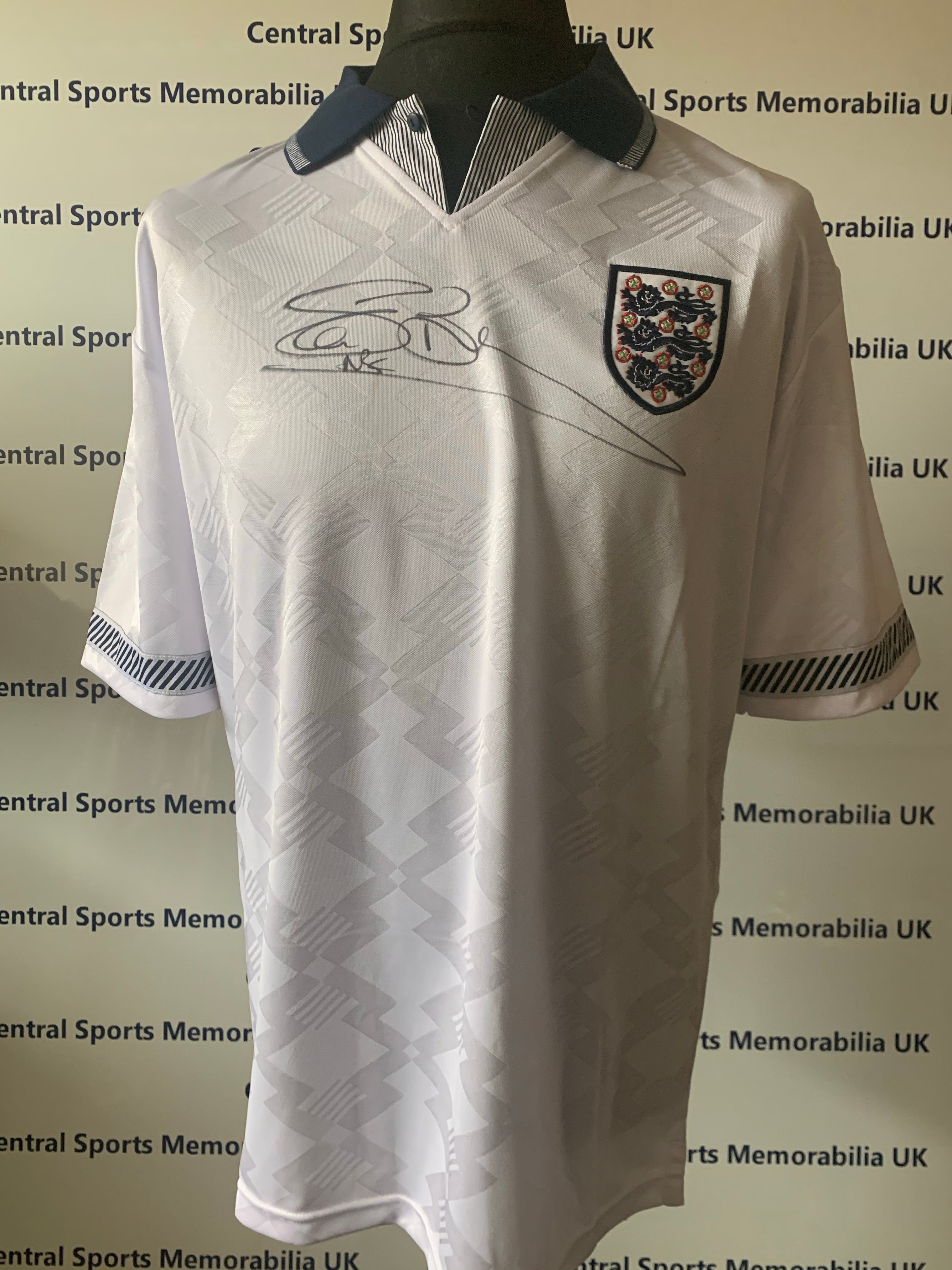 Steve Bull signed Replica England Shirt
