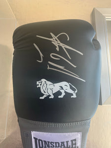 Steve Collins signed Boxing Glove with COA and Free UK Delivery