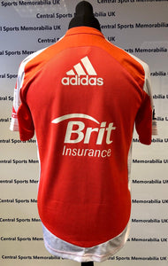 Kevin Pietersen signed England warm up top